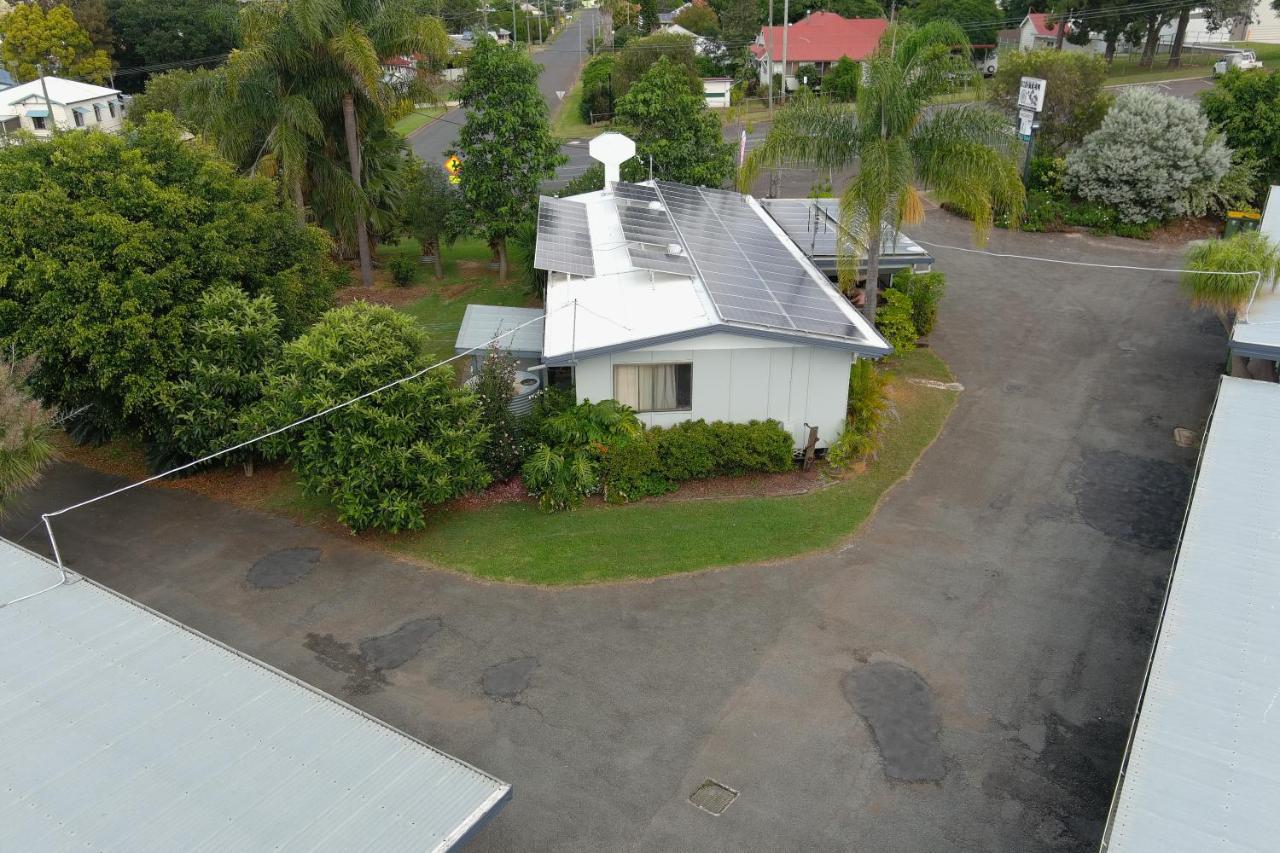 Y Motels Yarraman Exterior photo